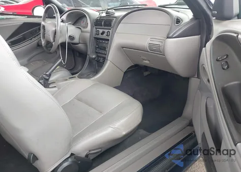 2002 Ford Mustang Gt z USA, uszkodzony, nr VIN 1FAFP42X92F120022